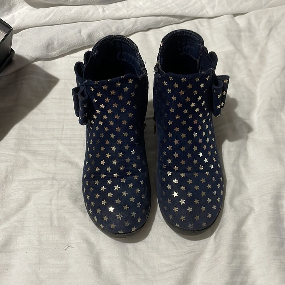 Tahari 12 navy blue gold stars ankle boots side zipper rubber soles guc fez